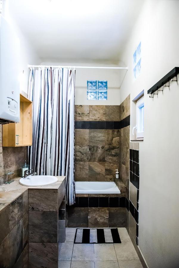 I Love Spa Budapest Luaran gambar